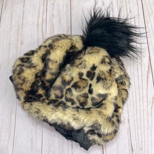Warm & Cozy Animal Print Faux Fur Pom Pom Winter Hat